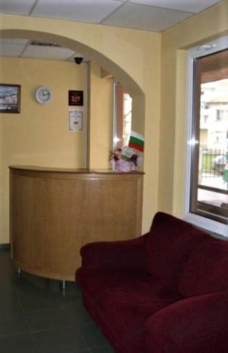 Family Hotel Rujeta Семеен Хотел Ружета - Идеален Център Pavlikeni Buitenkant foto