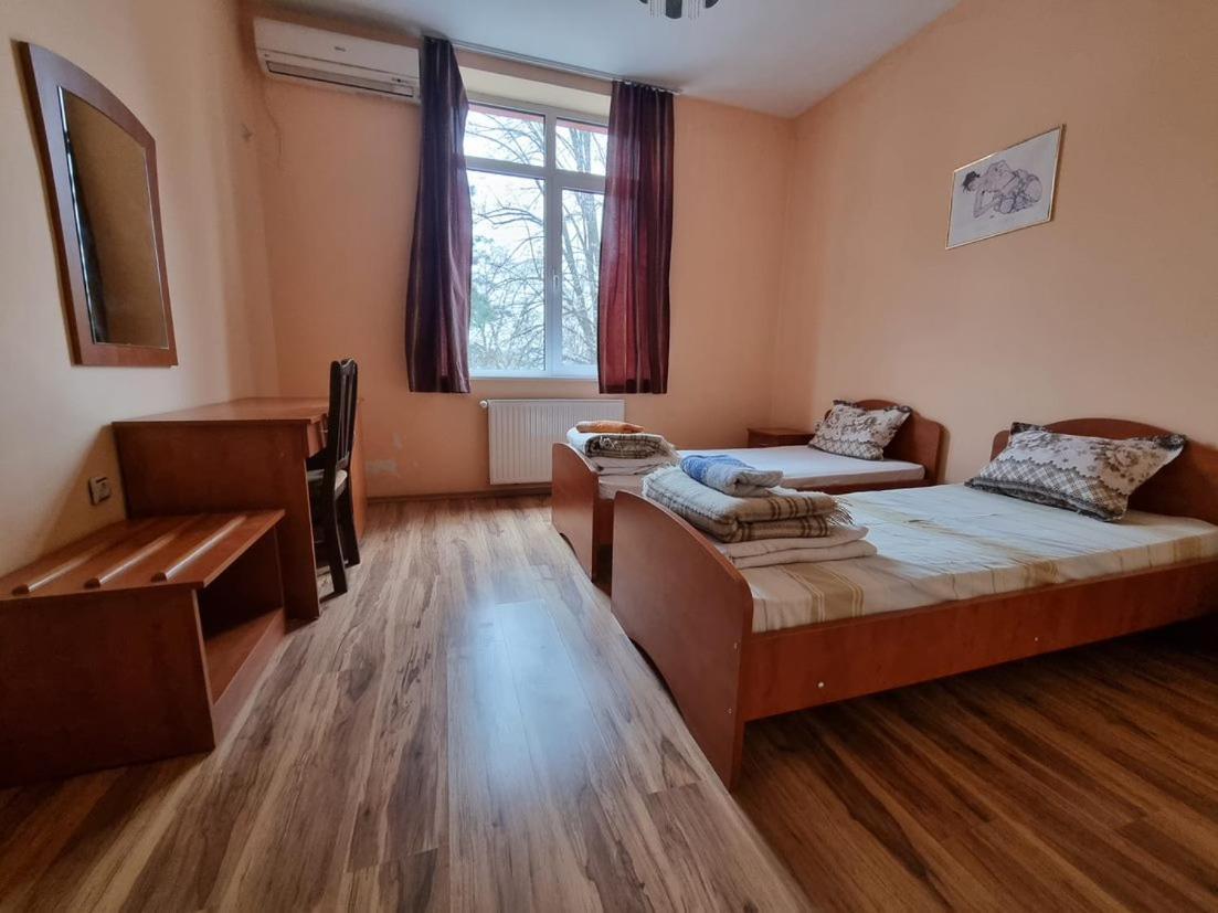 Family Hotel Rujeta Семеен Хотел Ружета - Идеален Център Pavlikeni Buitenkant foto